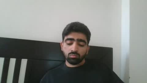 rahull11606 online show from October 15, 2025, 8:14 am