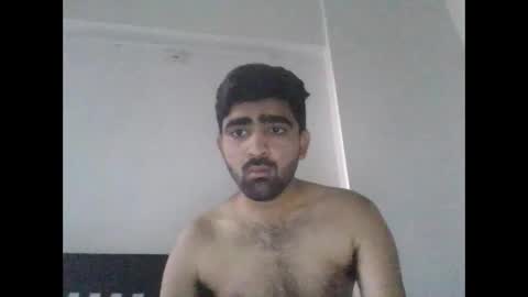 rahull11606 online show from November 17, 2025, 2:17 am