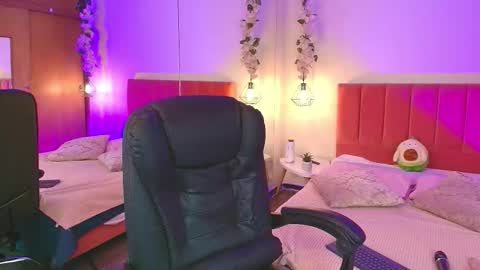 Raia online show from February 14, 2026, 3:25 am