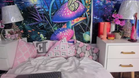 rainbow__coockie online show from February 2, 2025, 1:55 am