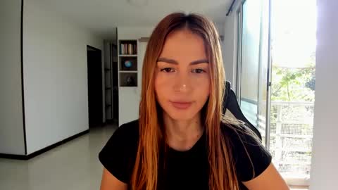 Jennyindependent model . online show from January 22, 2025, 1:53 pm