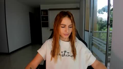 Jennyindependent model . online show from February 13, 2025, 10:22 pm