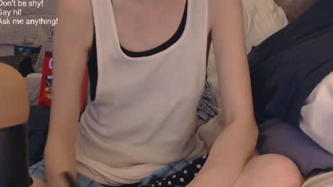 Snapshot of rainydayem chatting on July 25, 2026, 3:48 am RainyDayEm online show from July 25, 2026, 3:48 am