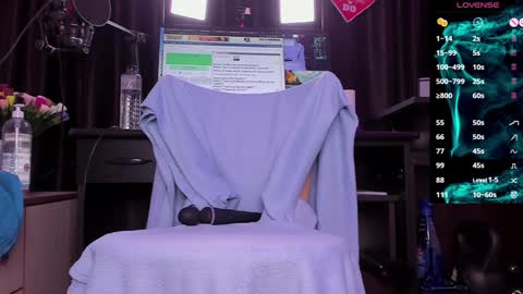 Laura online show from December 30, 2024, 2:31 am