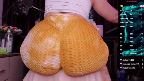 Laura online show from January 10, 2025, 5:47 am