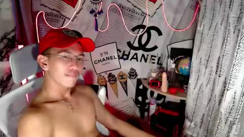 ralfhuge24 online show from February 3, 2026, 4:23 pm