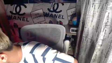 ralfhuge24 online show from April 21, 2026, 11:16 am