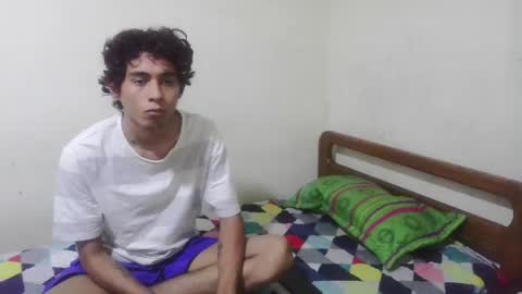 Snapshot of rami_hot0 chatting on April 27, 2026, 3:43 pm rami_hot0 online show from April 27, 2026, 3:43 pm