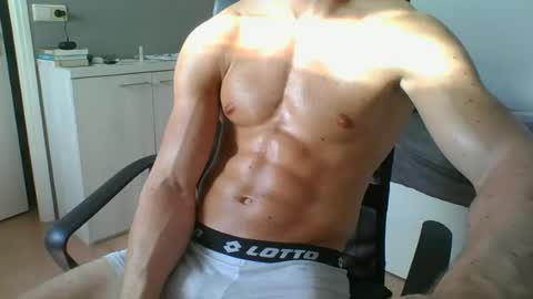 Snapshot of ramonjoosse2001 chatting on June 16, 2026, 12:30 pm ramonjoosse2001 online show from June 16, 2026, 12:30 pm
