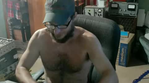 Snapshot of randalltotazz chatting on July 4, 2026, 6:03 pm Randall online show from July 4, 2026, 6:03 pm