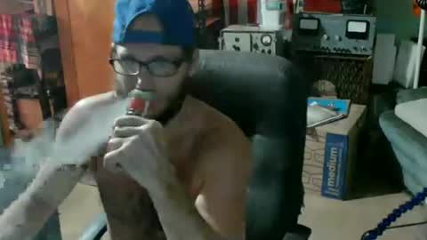 Snapshot of randalltotazz chatting on July 16, 2026, 11:11 pm Randall online show from July 16, 2026, 11:11 pm
