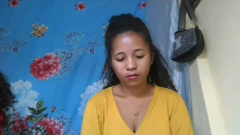 randelove online show from June 20, 2026, 8:17 am