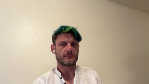 random_sexy online show from July 16, 2026, 3:01 am