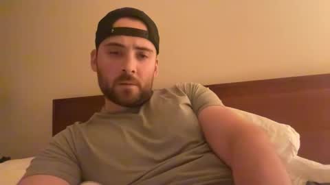 randomdude5950 online show from December 4, 2024, 2:09 am