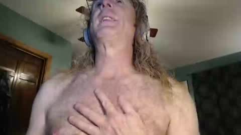 Ranger510 online show from December 12, 2024, 3:54 am