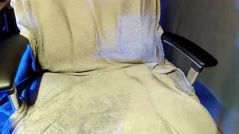 Raptor online show from December 19, 2025, 4:36 pm