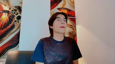 raphael_nyon1 online show from June 27, 2026, 3:55 am