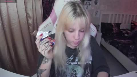 Rapunzel online show from October 31, 2025, 10:11 pm