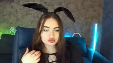 rapunzelangel online show from March 7, 2026, 7:16 am