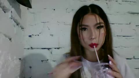 raquel2411 online show from February 22, 2026, 1:07 am