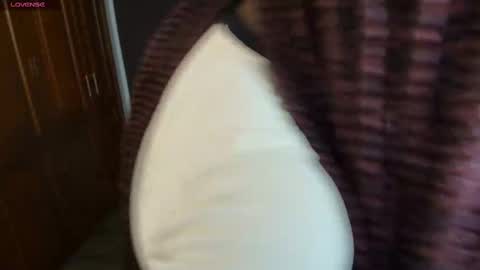 Raquel online show from March 4, 2025, 11:40 am