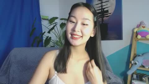 ratna_mm online show from December 4, 2024, 8:34 am