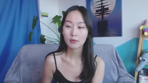 ratna_mm online show from December 25, 2024, 9:02 am