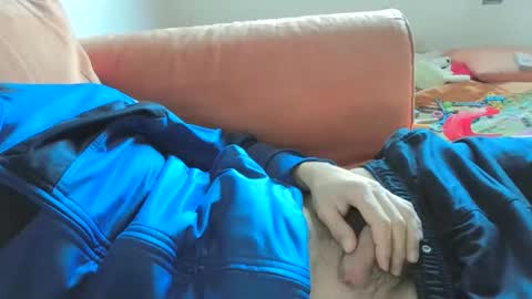 raul101101101101 online show from November 9, 2025, 2:48 pm