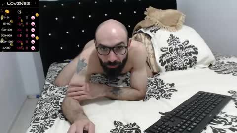 RaulWildBoy27 online show from March 12, 2025, 6:22 pm