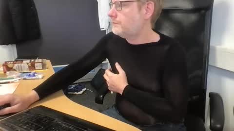 Snapshot of raunchyme chatting on January 8, 2026, 2:19 pm Raunchy me online show from January 8, 2026, 2:19 pm