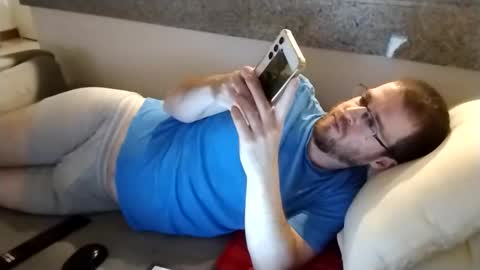 Raven online show from April 17, 2026, 2:36 am