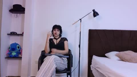   online show from March 24, 2026, 12:21 pm