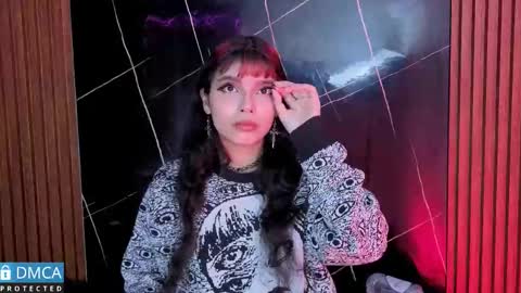 Snapshot of raven_rox_ chatting on November 25, 2025, 3:28 am raven_rox_ online show from November 25, 2025, 3:28 am