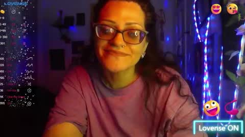 Snapshot of ravenandsin chatting on December 4, 2025, 11:57 pm Raven online show from December 4, 2025, 11:57 pm