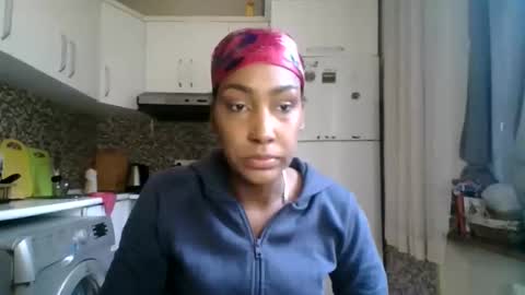 ravenbby online show from April 20, 2026, 8:39 am