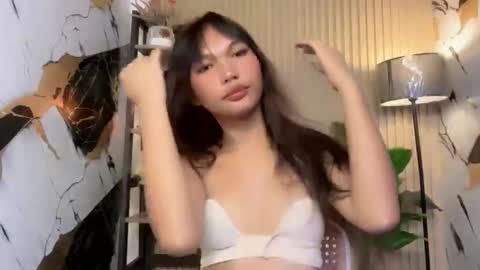 Snapshot of ravenblissx chatting on May 18, 2026, 5:46 am ravenblissx online show from May 18, 2026, 5:46 am