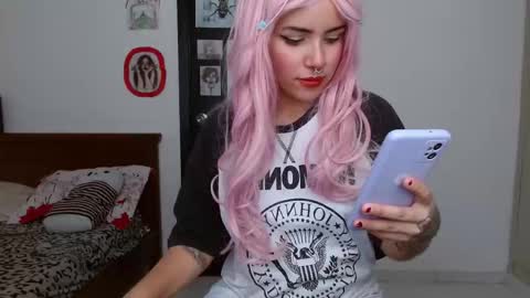 ravenlotus online show from October 21, 2025, 7:14 pm