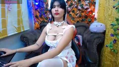 RavenN  online show from January 31, 2025, 11:24 am