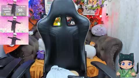 RavenN  online show from December 21, 2025, 11:28 am