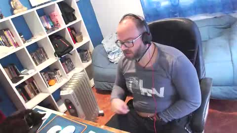 ravingr3d3 online show from February 24, 2026, 12:03 pm