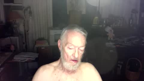 Snapshot of ray1776ray chatting on May 25, 2026, 6:52 am ray1776ray online show from May 25, 2026, 6:52 am