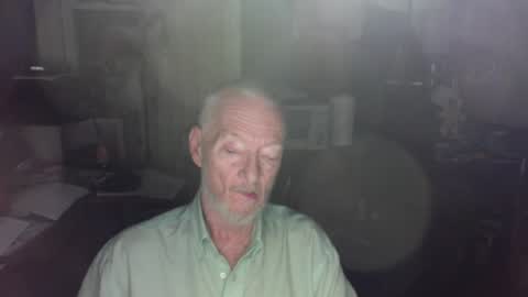 Snapshot of ray1776ray chatting on July 17, 2026, 4:30 am ray1776ray online show from July 17, 2026, 4:30 am