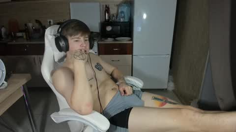 Ray online show from December 1, 2024, 9:15 pm