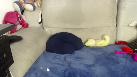 Ray  online show from November 20, 2025, 9:47 pm