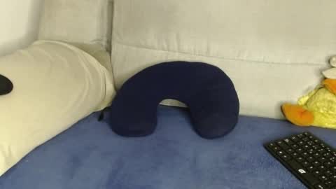 Ray  online show from April 14, 2026, 10:43 am