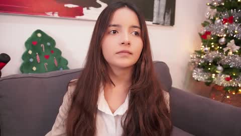 Raychell Black  online show from January 1, 2025, 4:07 pm