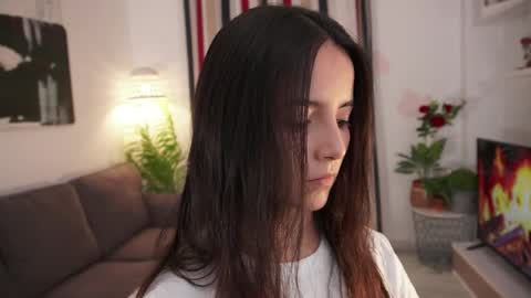 Raychell Black  online show from April 9, 2026, 3:06 pm