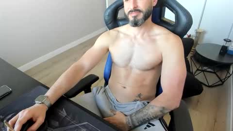 raysexparty online show from April 1, 2026, 5:10 pm