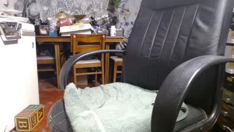 Ray online show from January 3, 2025, 5:10 pm