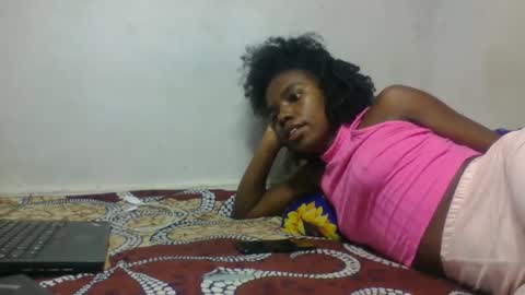 razanastine online show from December 4, 2025, 6:44 am